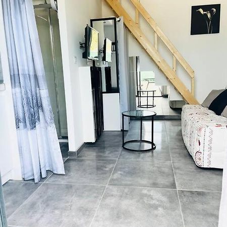 Joli Petit Studio Cosy Мариньян Экстерьер фото